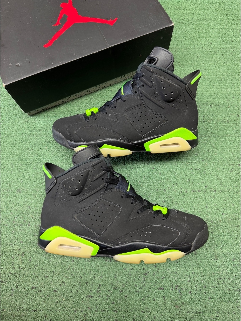 JORDAN 6 ELECTRIC GREEN SIZE 10